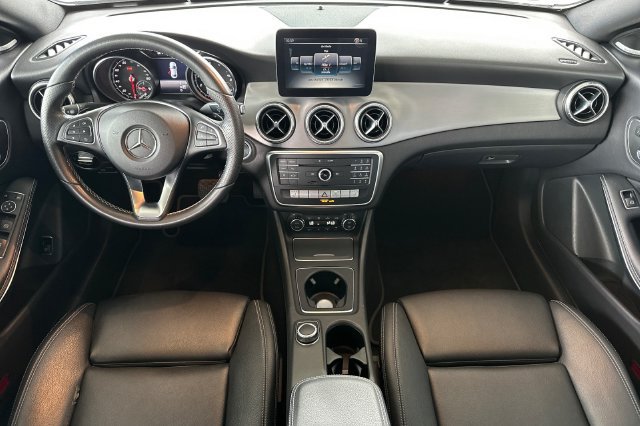 Used 2017 Mercedes-Benz CLA 250 4MATIC image 16