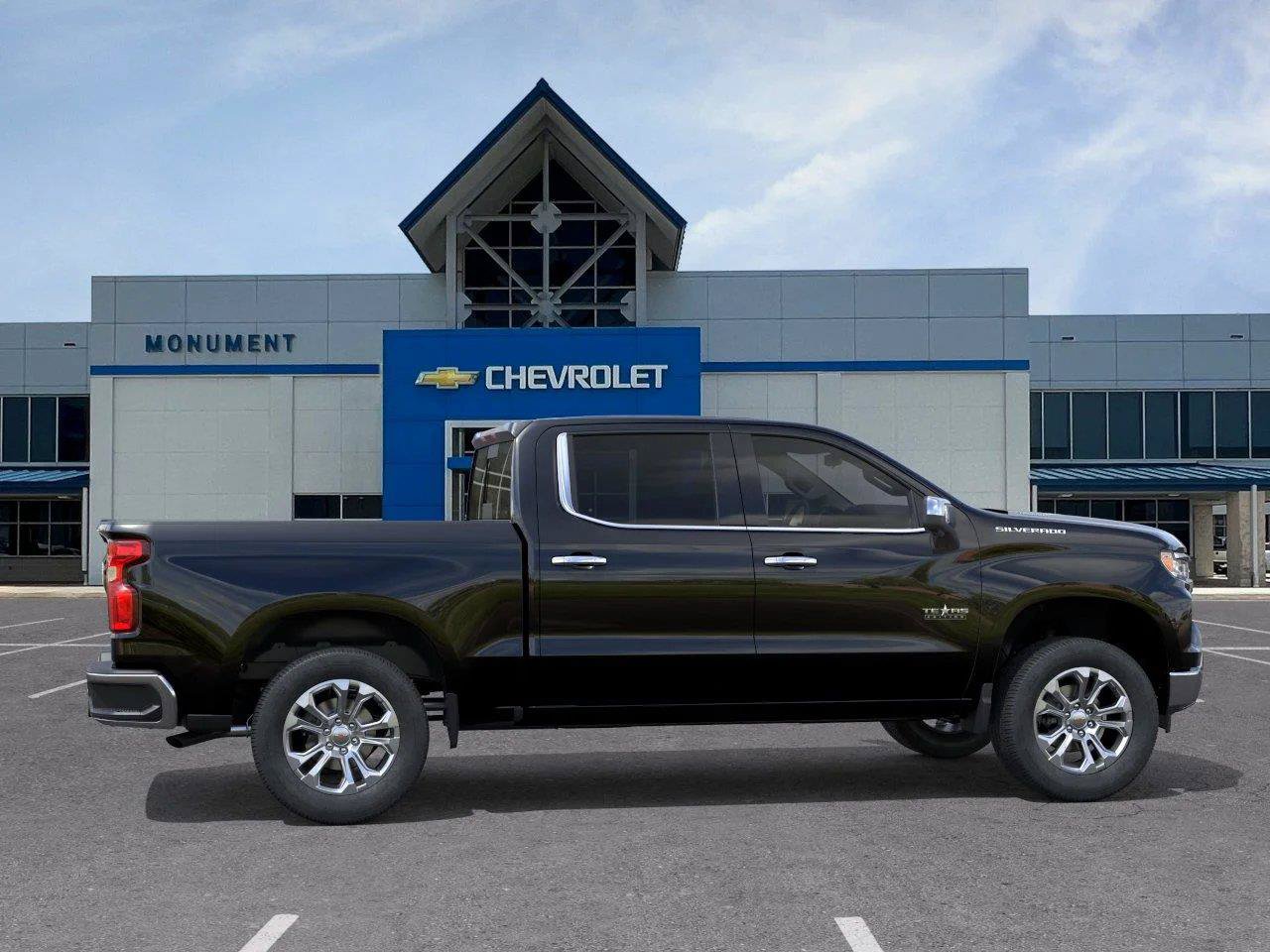 Used 2026 Chevrolet Silverado 1500 LTZ w/ LTZ Premium Texas Edition RWD image 43