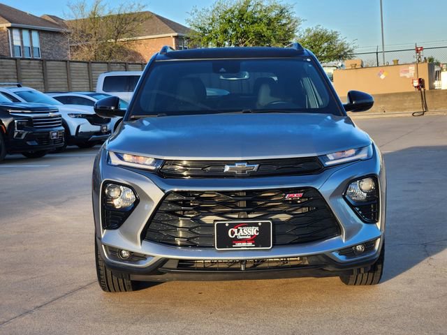 Used 2023 Chevrolet TrailBlazer RS w/ Sun and Liftgate Package FWD image 9