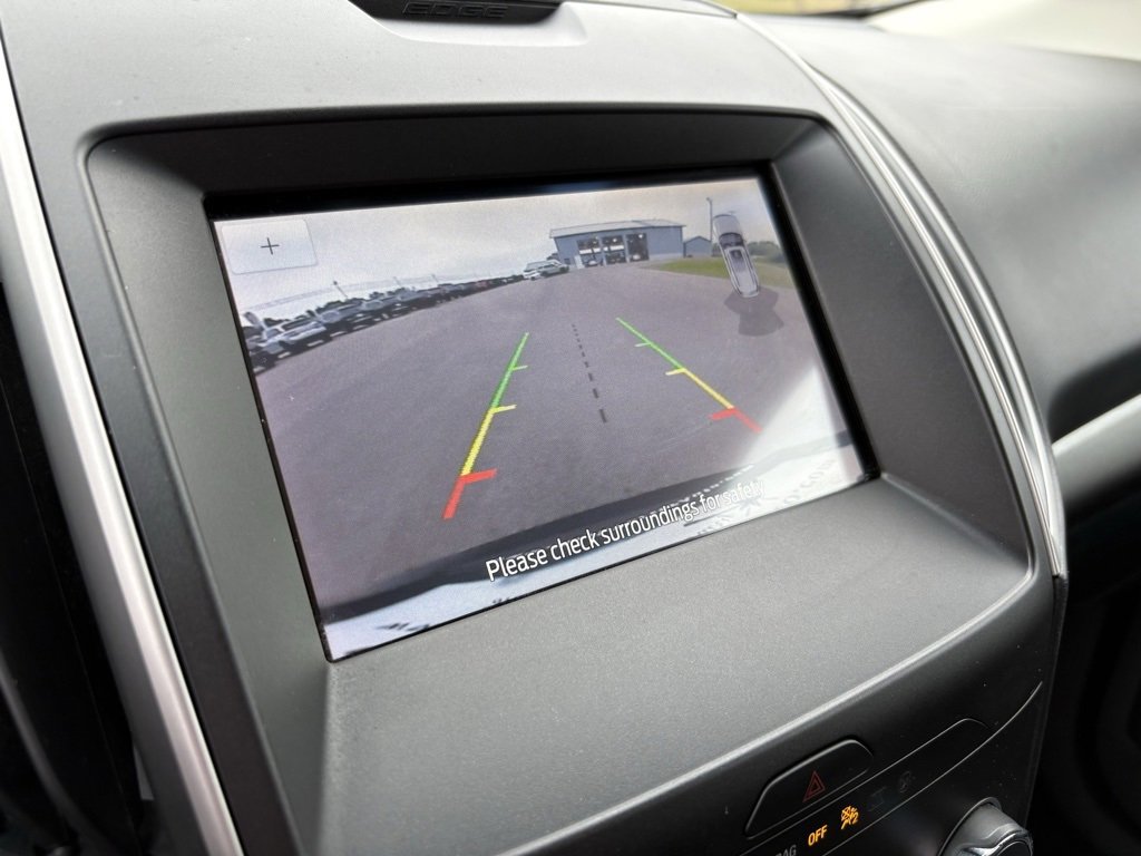 Used 2020 Ford Edge SEL w/ Convenience Package image 41