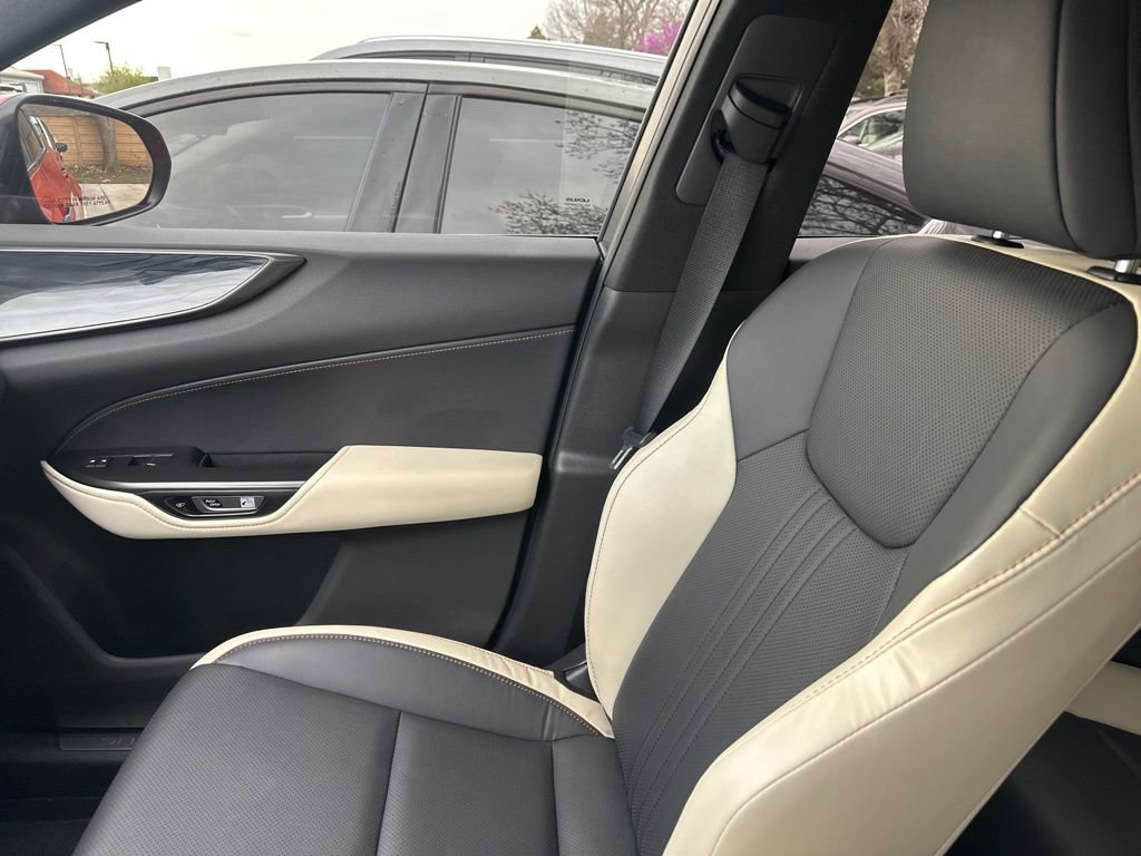 Used 2023 Lexus NX 350h AWD image 19