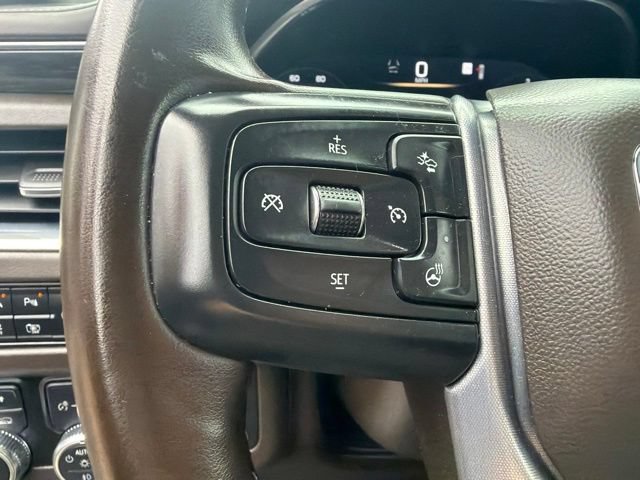 Used 2023 GMC Yukon XL SLT w/ SLT Premium Package AWD/4WD image 24