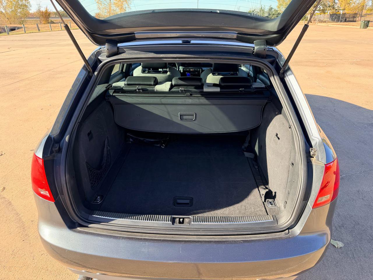 Used 2006 Audi S4 Avant AWD/4WD image 25