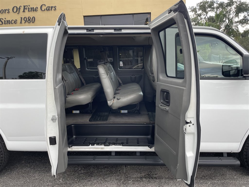Used 2012 Chevrolet Express 3500 LT w/ LT Preferred Equipment Group RWD image 22