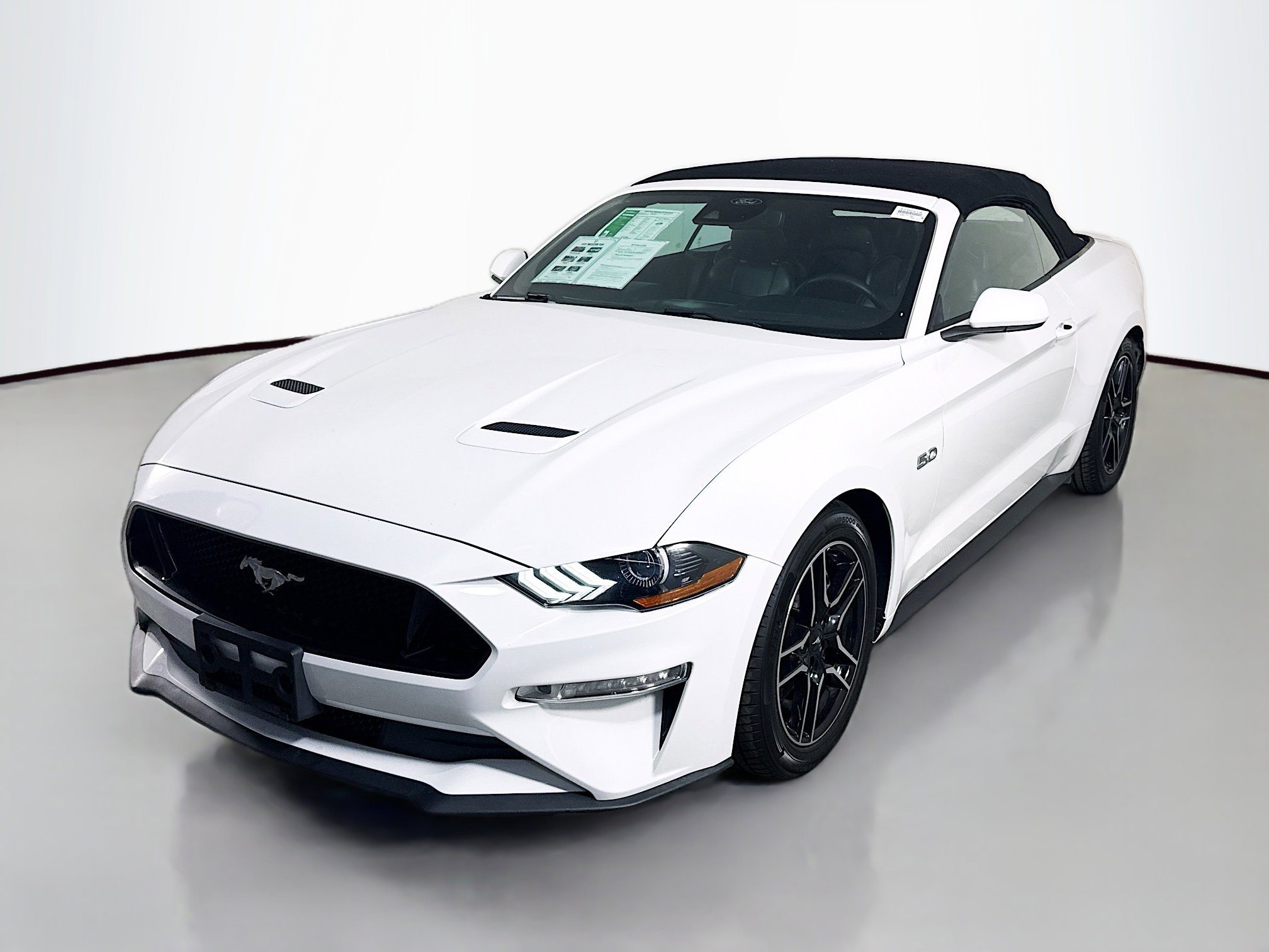 Used 2021 Ford Mustang GT Premium image 4