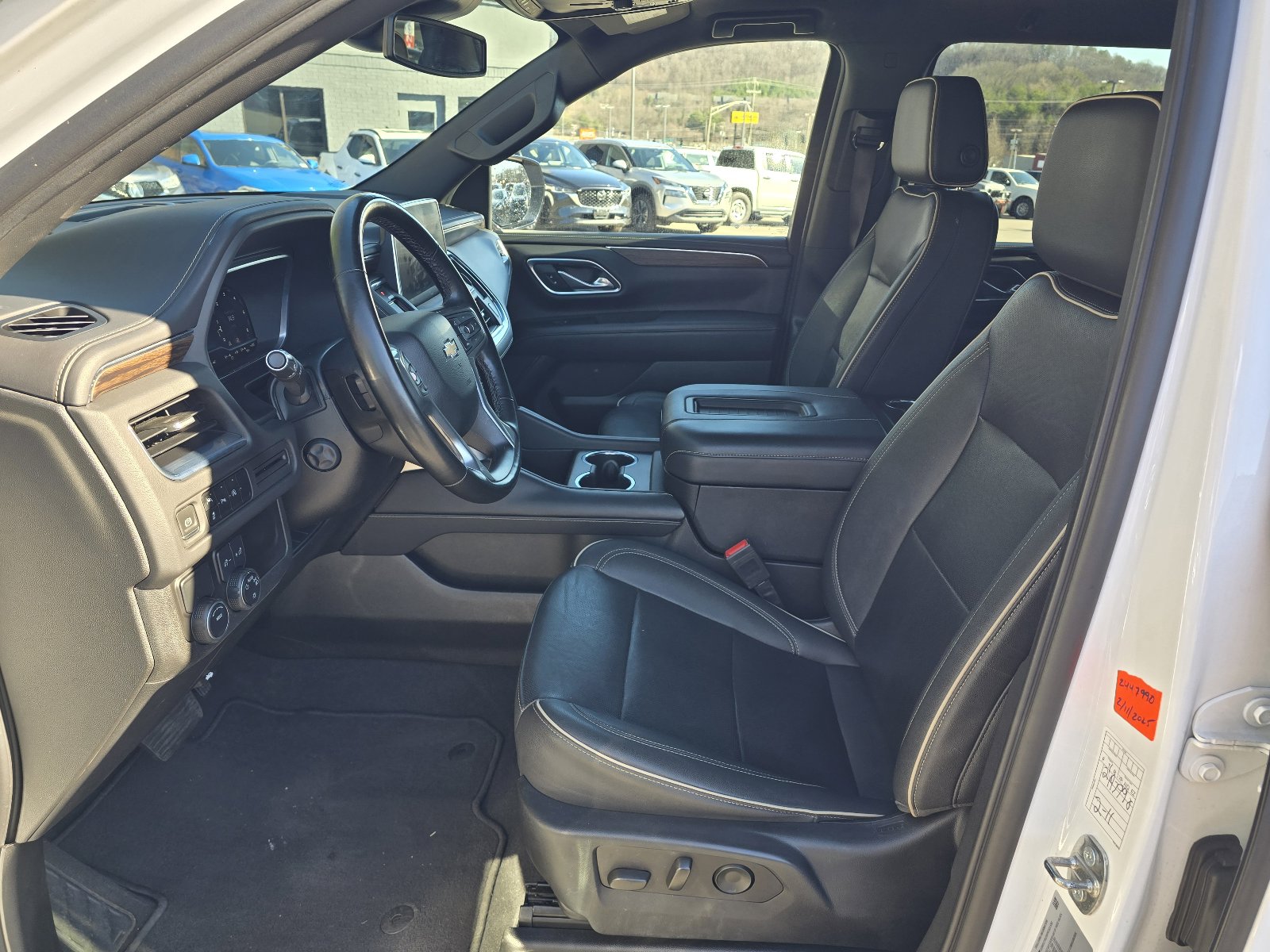 Used 2023 Chevrolet Suburban Premier RWD image 13