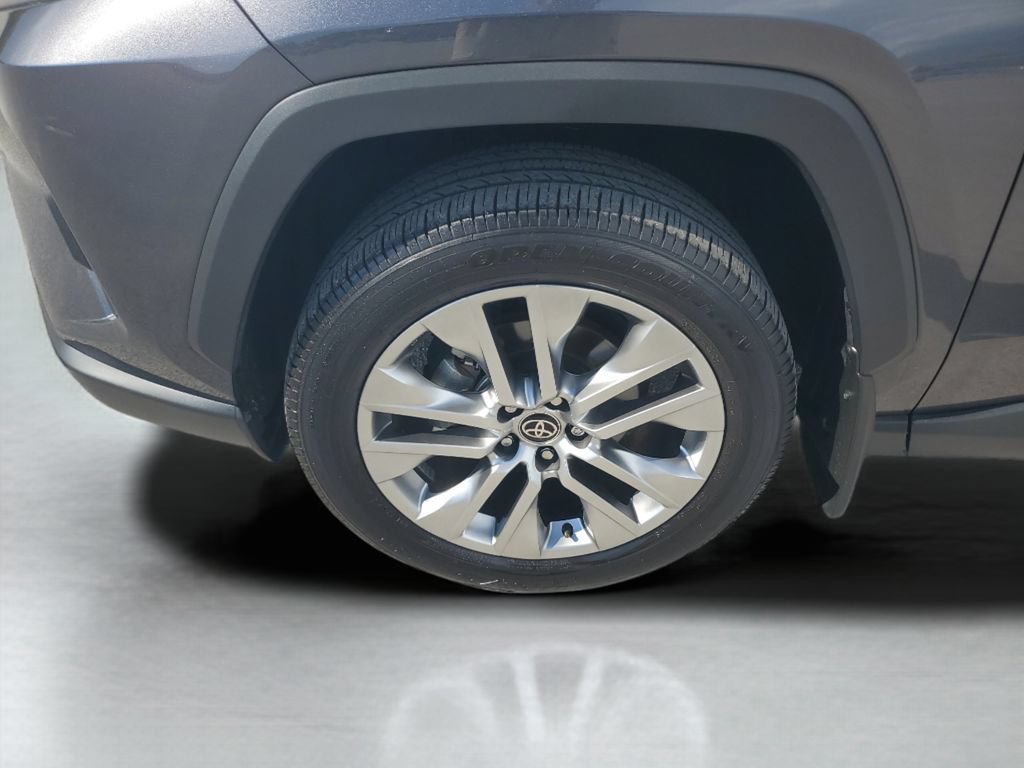 Certified 2025 Toyota RAV4 XLE Premium FWD image 27