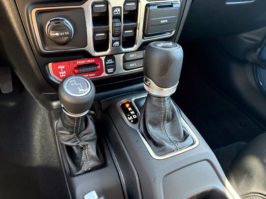 New 2026 Jeep Wrangler Unlimited Rubicon w/ Safety Group AWD/4WD image 15