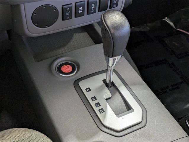 Used 2021 Nissan Frontier SV w/ Midnight Edition Floor Mats RWD image 11