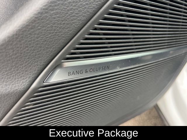Used 2023 Audi SQ8 Prestige w/ Prestige Package image 5