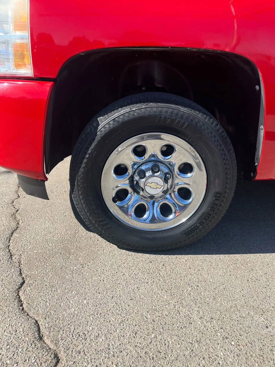 Used 2011 Chevrolet Silverado 1500 LS RWD image 9