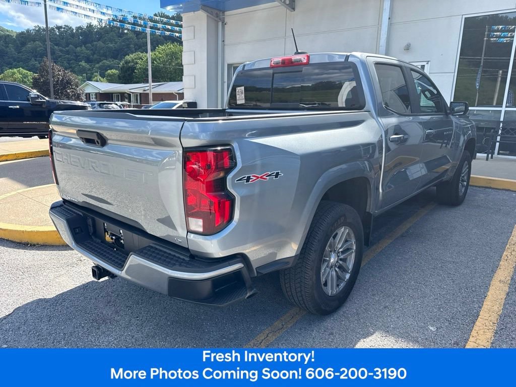 Used 2024 Chevrolet Colorado LT w/ LT Convenience Package AWD/4WD image 7
