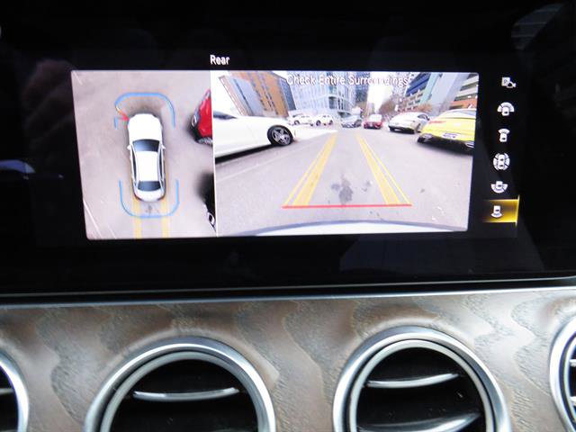 Used 2022 Mercedes-Benz E 350 4MATIC Sedan image 16