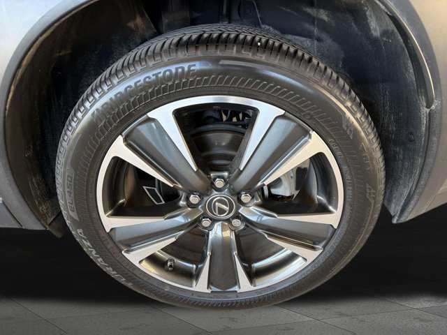 Used 2019 Lexus UX 250h w/ Premium Package AWD/4WD image 23