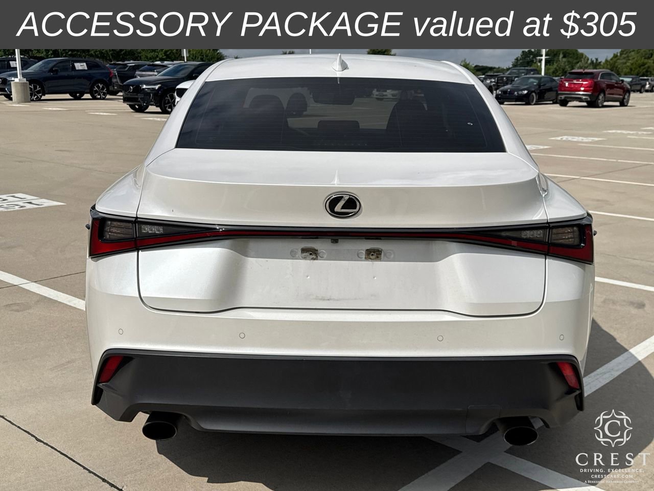 Used 2021 Lexus IS 300 w/ Comfort Package RWD image 4