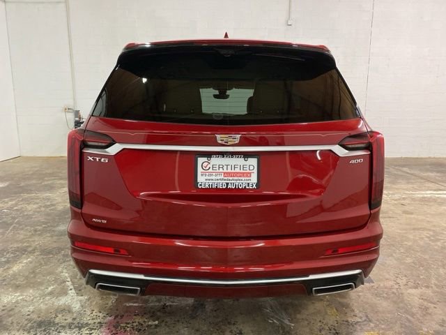 Used 2023 Cadillac XT6 Premium Luxury w/ Technology Package AWD/4WD image 4