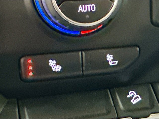 Used 2021 Chevrolet Silverado 1500 LT Trail Boss w/ Bed Protection Package image 20