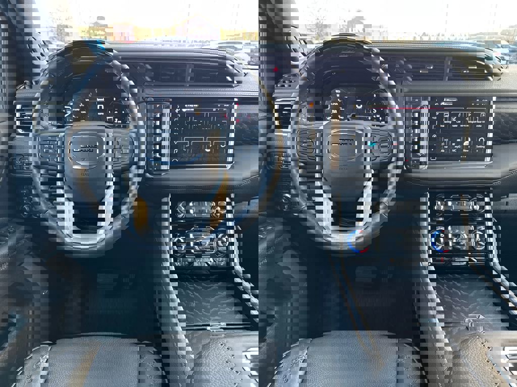 Certified 2023 GMC Yukon XL Denali w/ Denali Reserve Package image 20