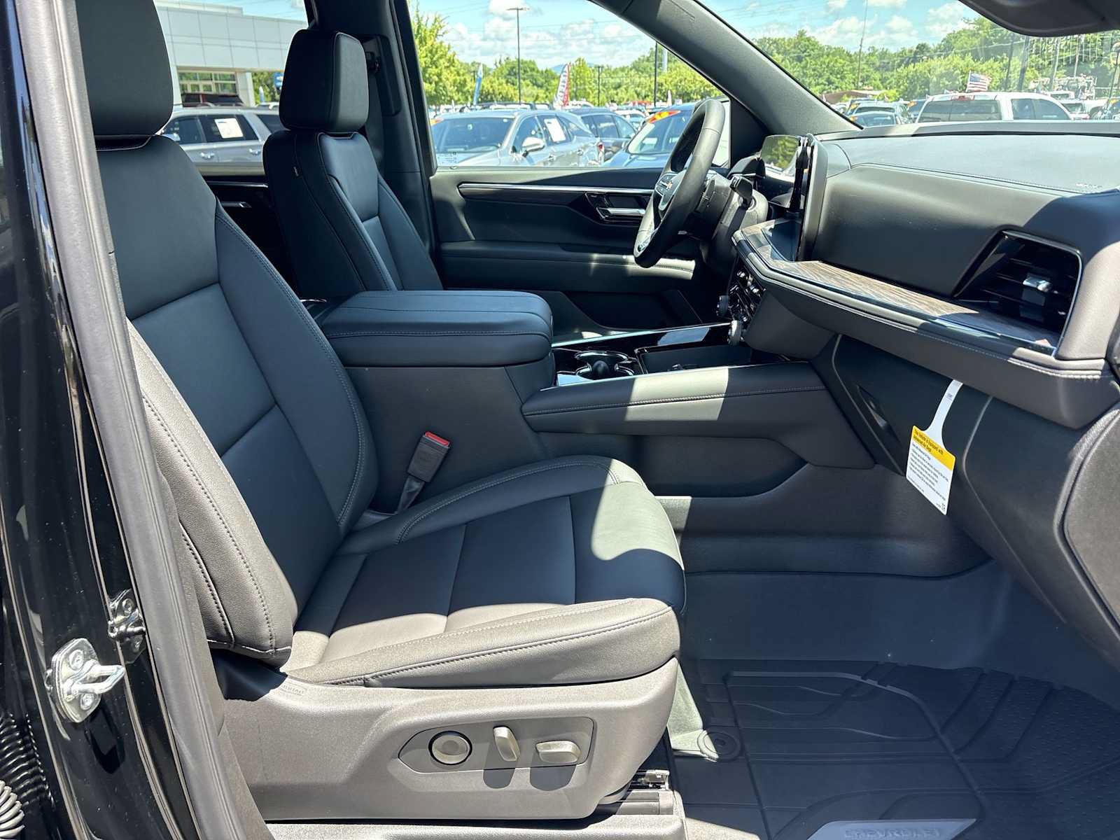 New 2026 Chevrolet Tahoe LT w/ Adventure Package 2 - Box AWD/4WD image 28