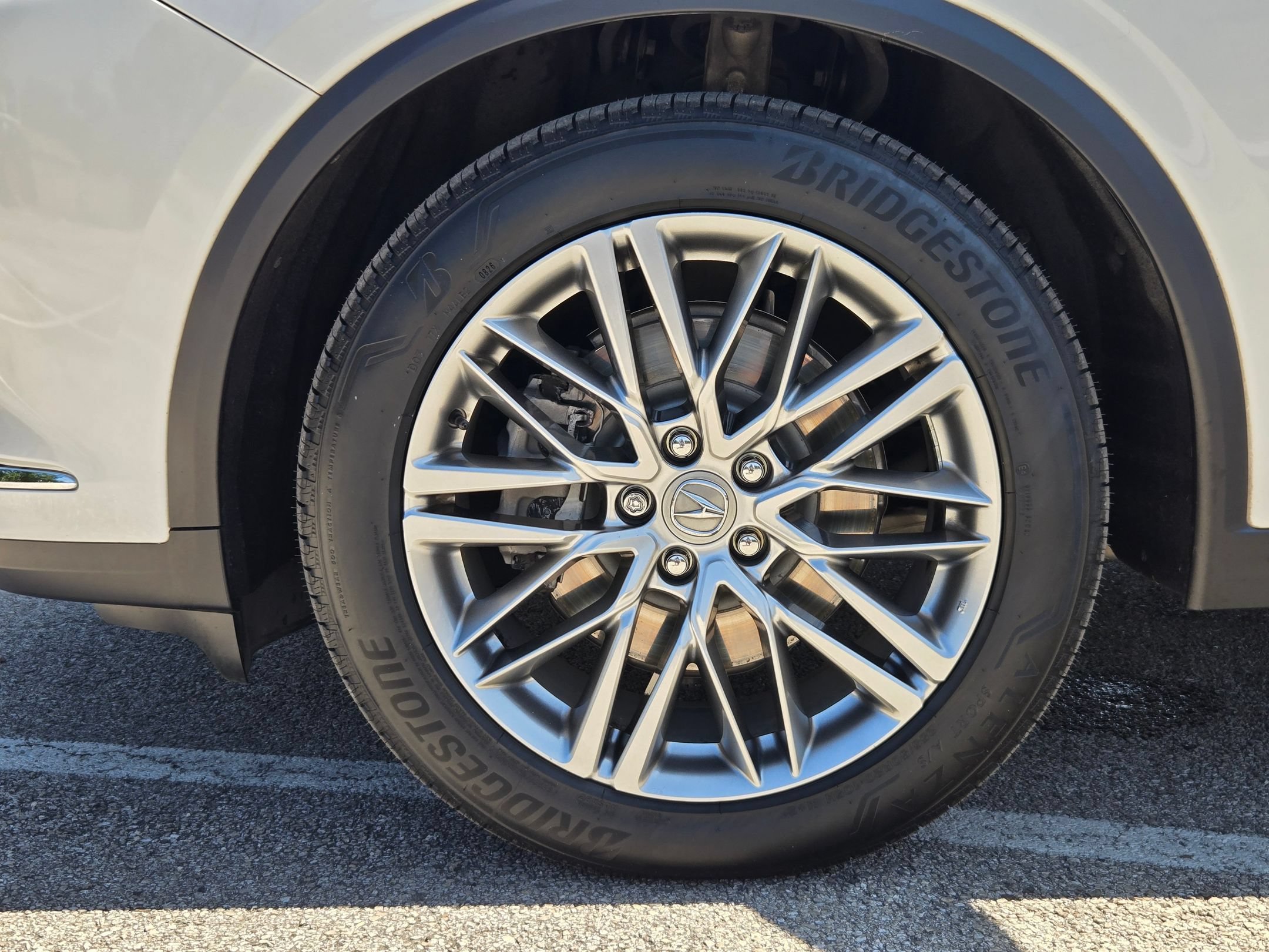 Certified 2023 Acura MDX SH-AWD w/ Advance Package image 31
