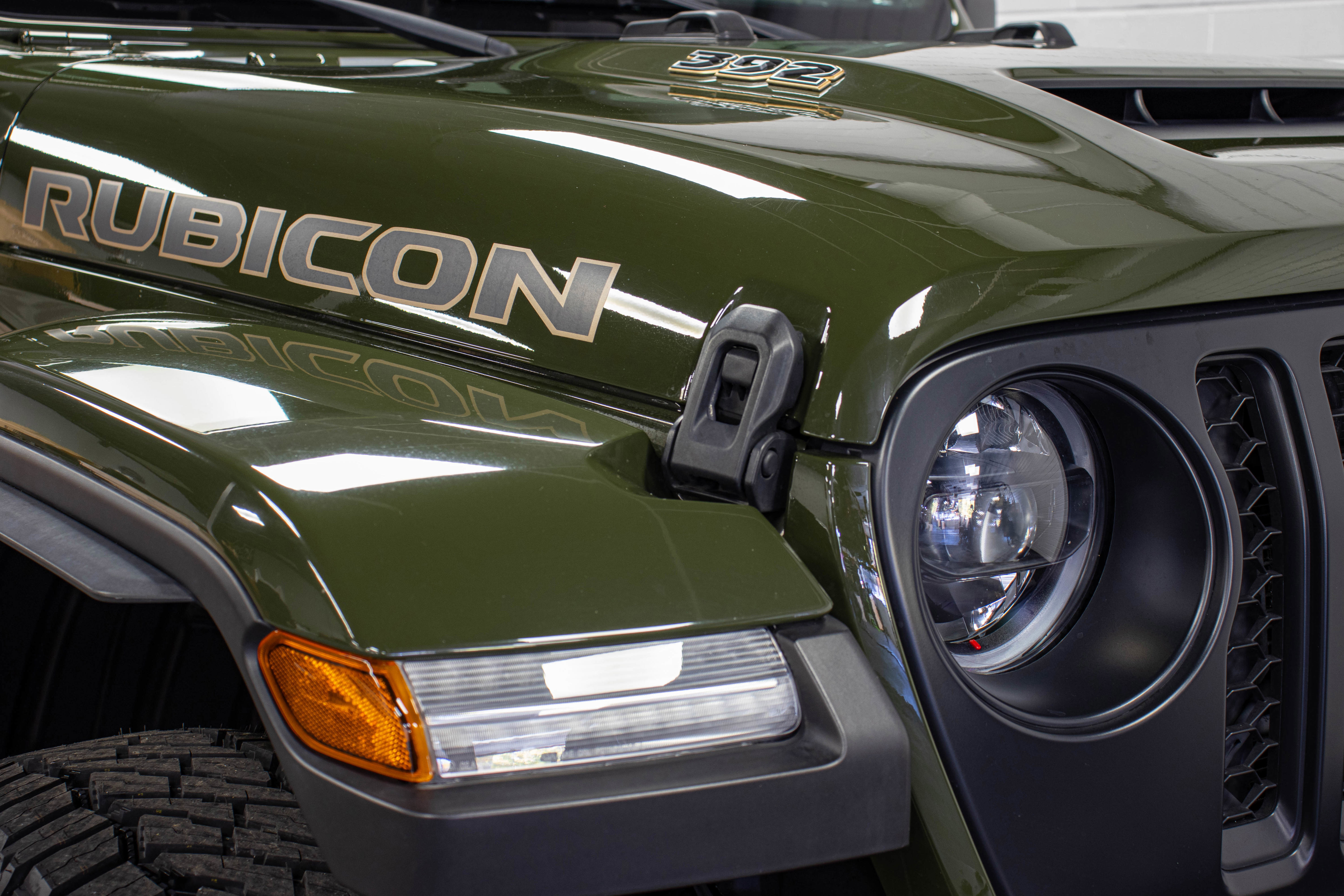 Used 2023 Jeep Wrangler Rubicon 392 image 15