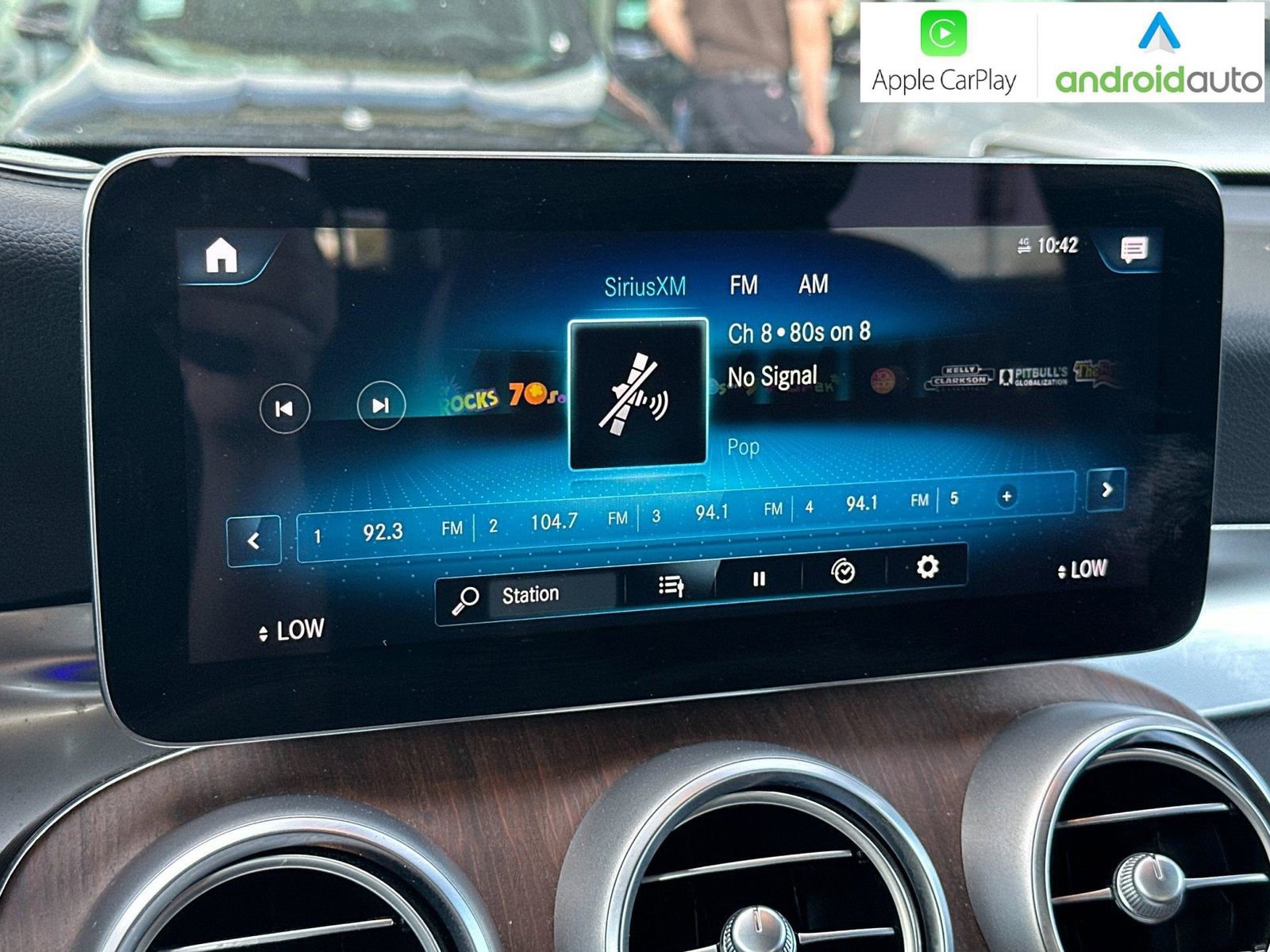 Certified 2022 Mercedes-Benz GLC 300 image 19