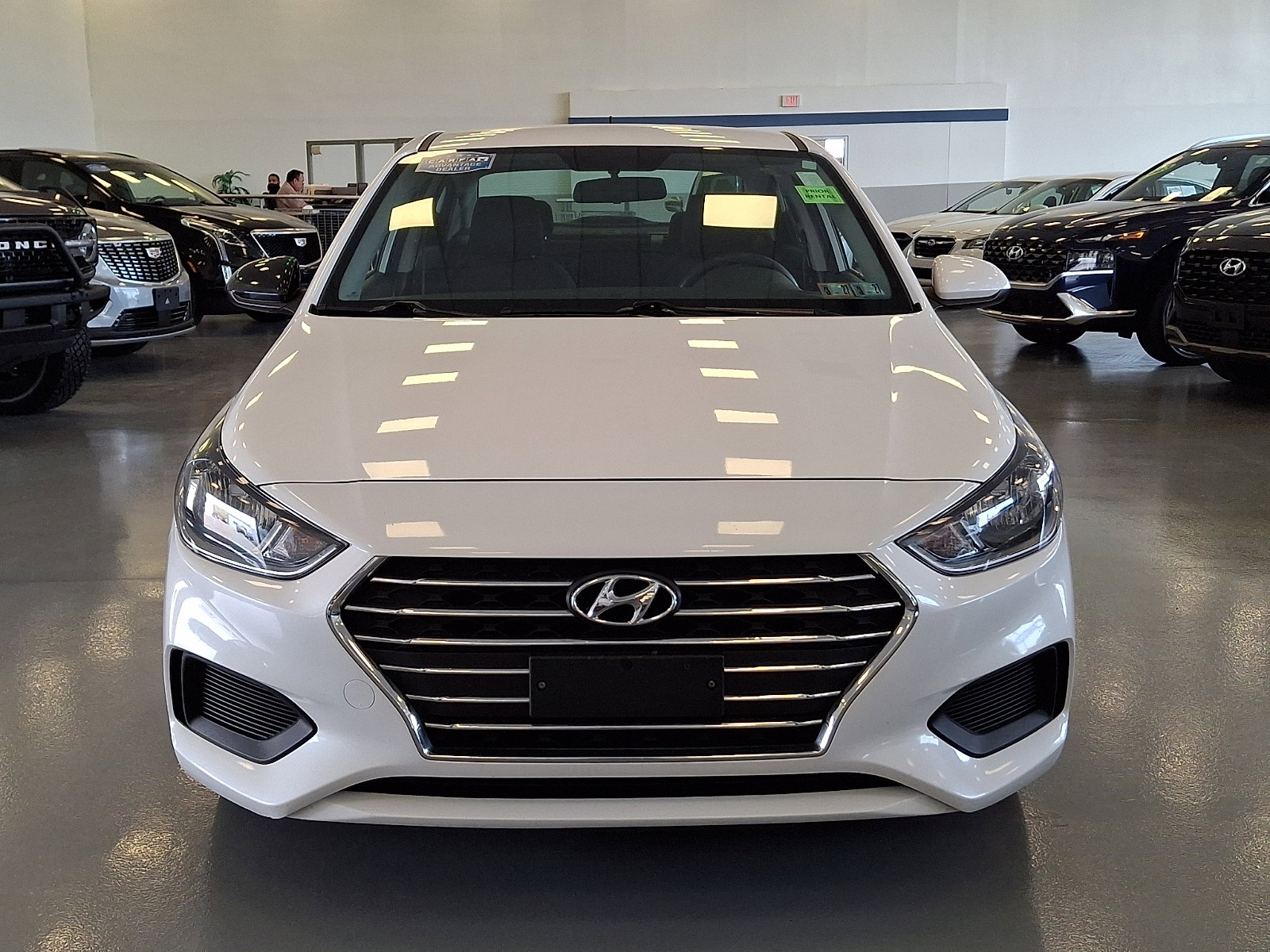 Used 2021 Hyundai Accent SE image 2