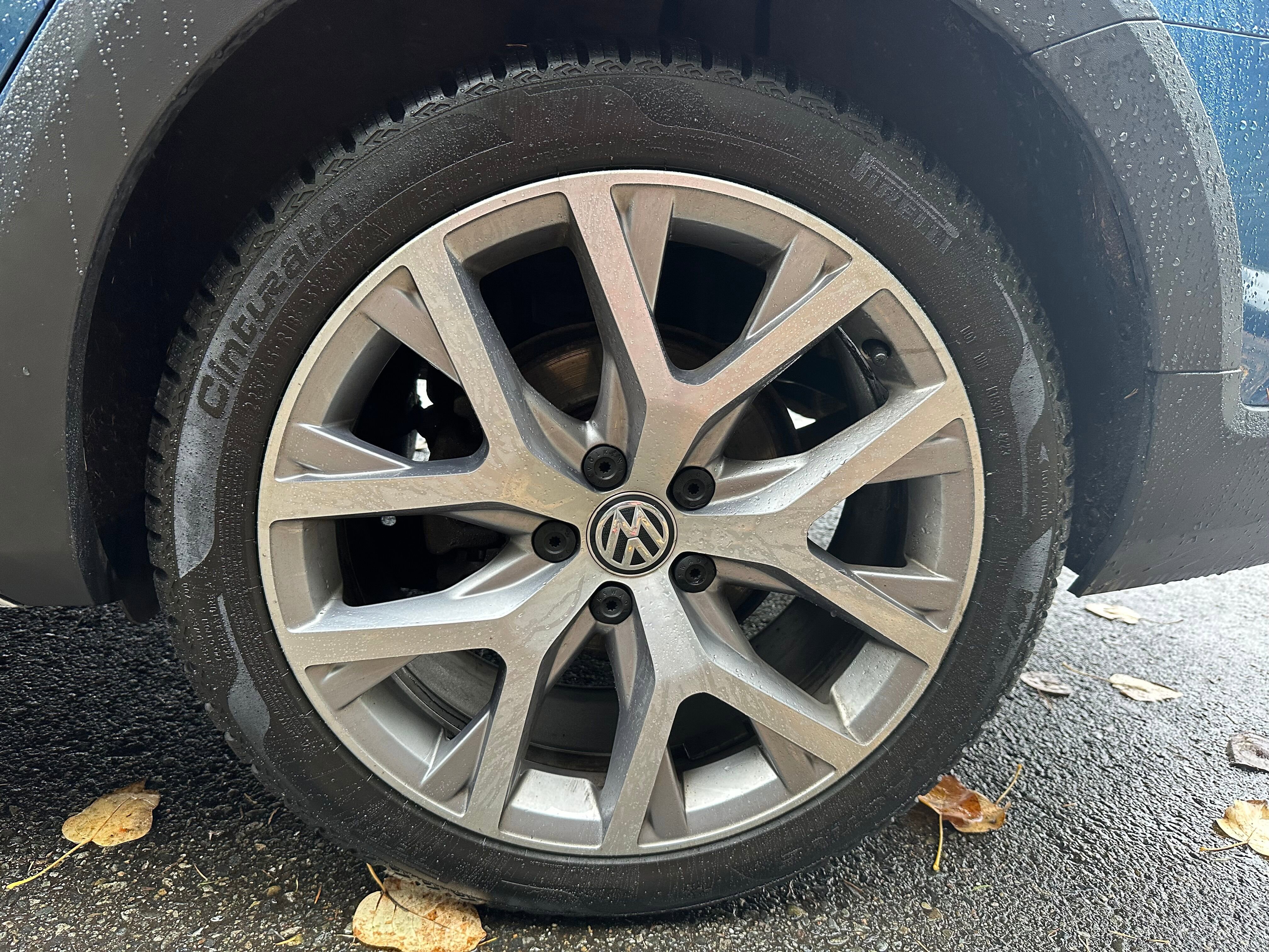 Used 2017 Volkswagen Golf Alltrack SE image 9