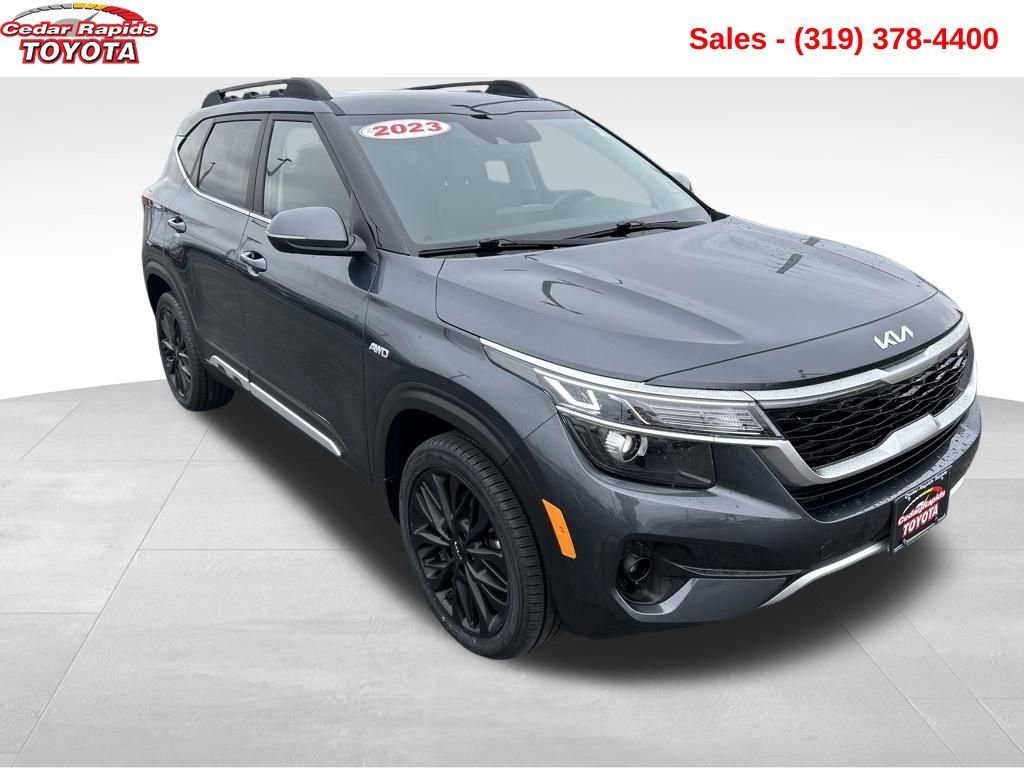 Used 2023 Kia Seltos Nightfall Edition image 9