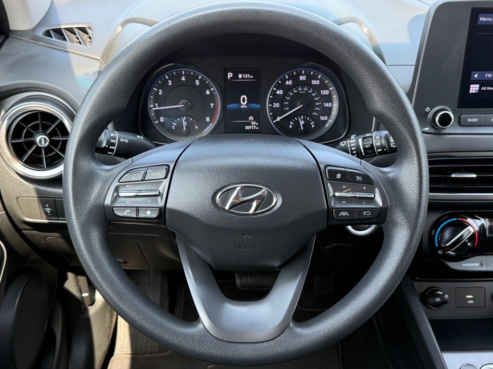 Used 2022 Hyundai Kona SEL FWD image 19