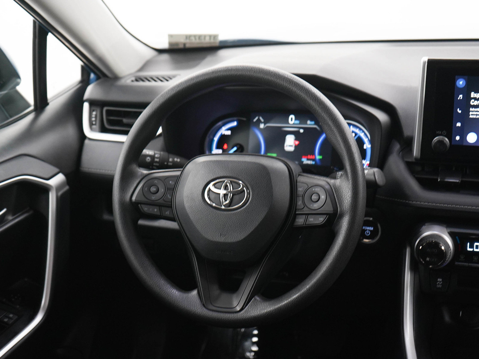 Used 2023 Toyota RAV4 AWD Hybrid image 14