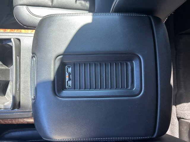 Used 2019 Chevrolet Tahoe Premier AWD/4WD image 31