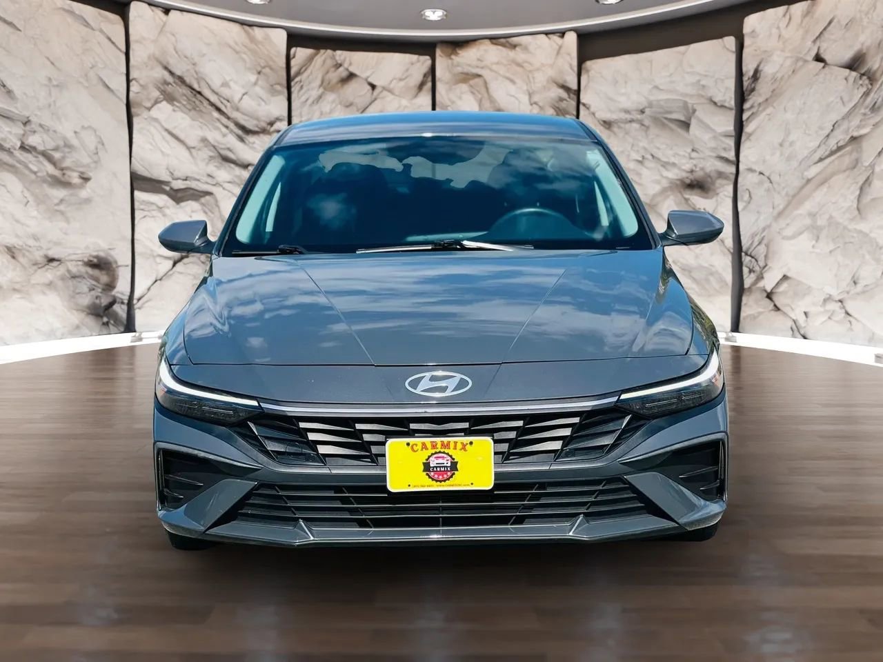 Used 2024 Hyundai Elantra SEL image 5