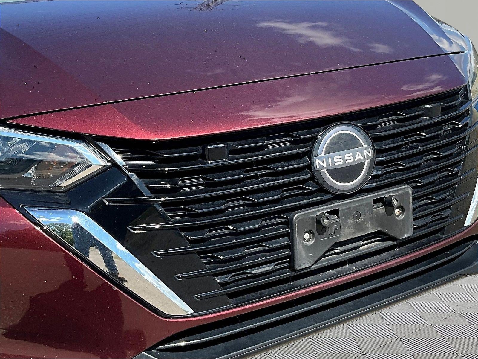 Used 2024 Nissan Sentra SV FWD image 33