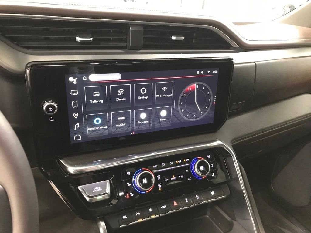 Used 2024 GMC Sierra 1500 Denali w/ Denali Reserve Package image 18