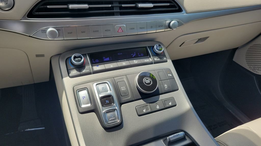 Used 2021 Hyundai Palisade SEL FWD image 15