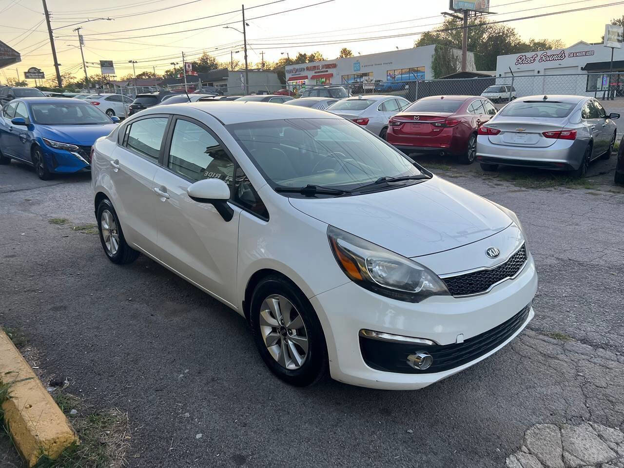 Used 2016 Kia Rio EX image 7