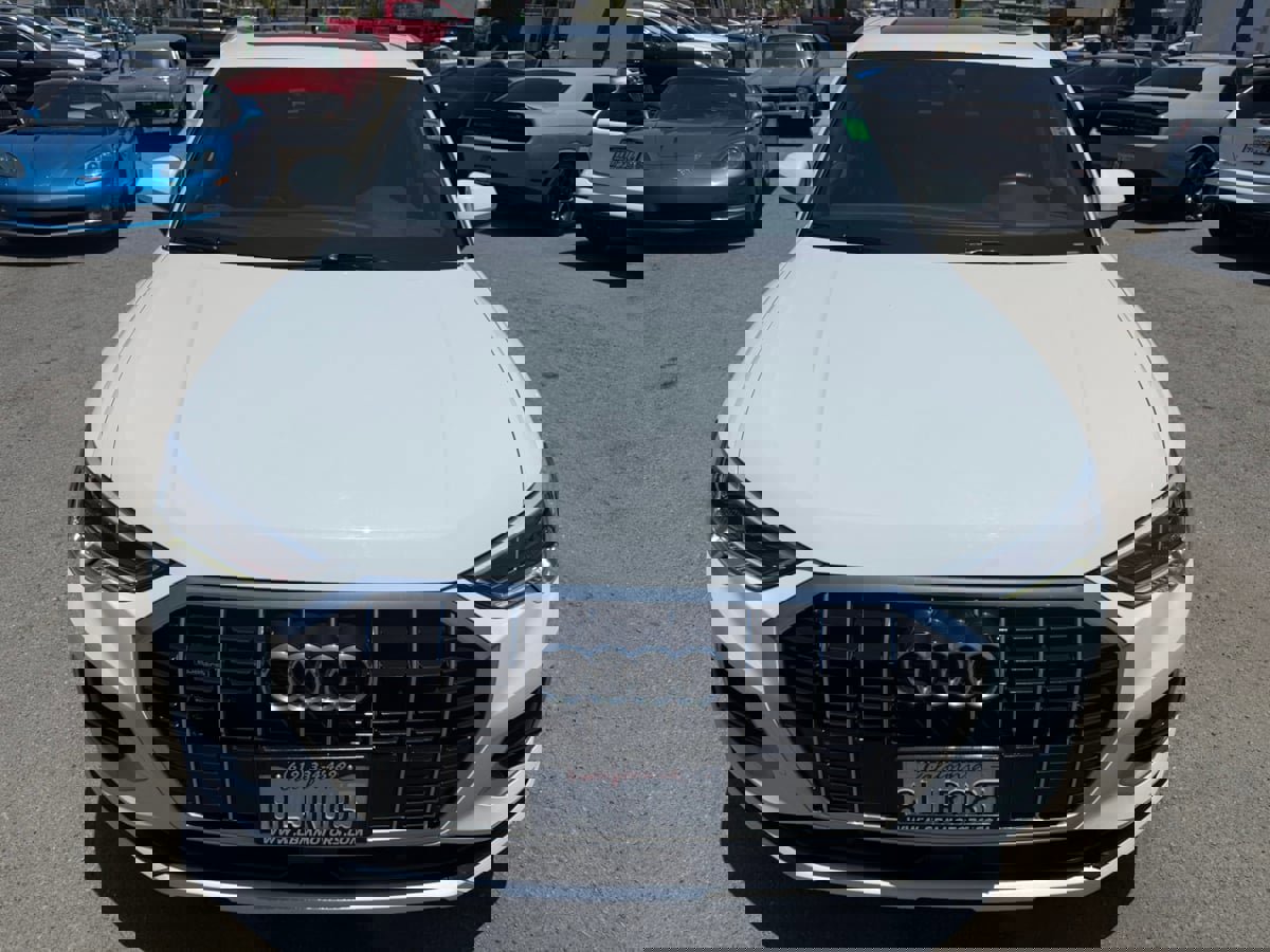 Used 2019 Audi Q3 2.0T Premium Plus w/ Premium Plus Package image 4