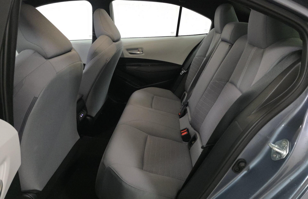 Used 2025 Toyota Corolla SE FWD image 13