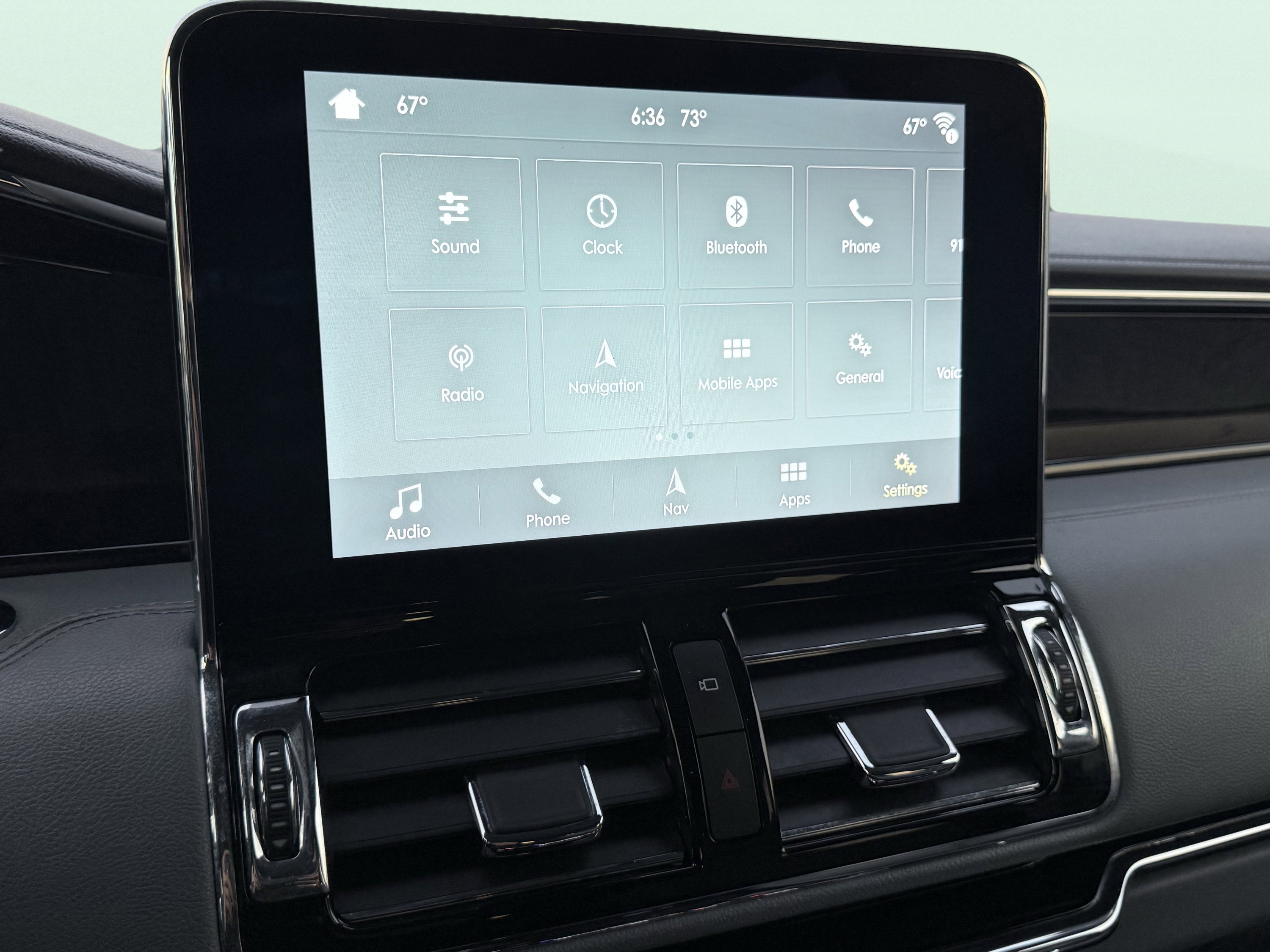 Used 2018 Lincoln Navigator Reserve w/ Technology Package image 81