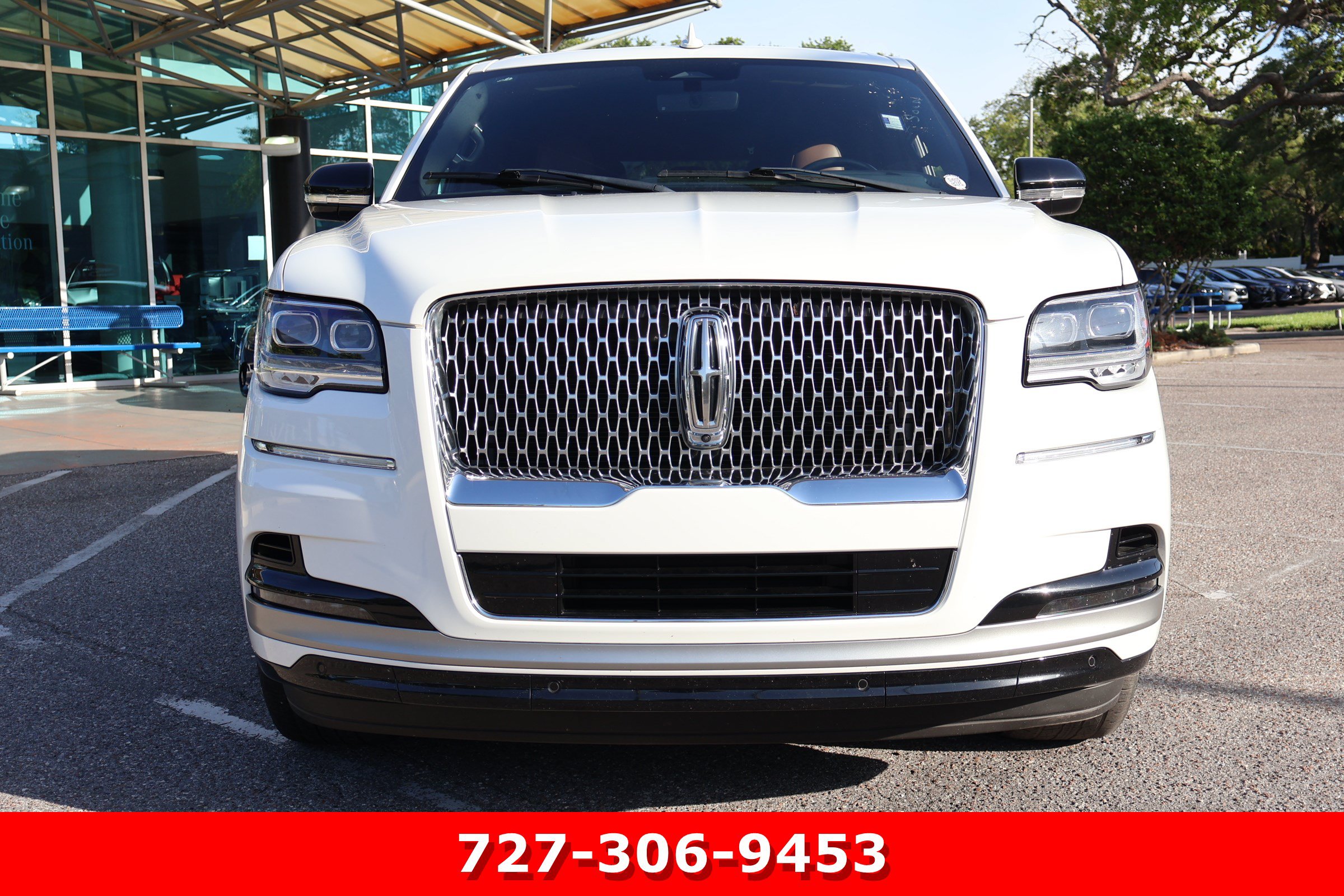 Used 2023 Lincoln Navigator L Reserve RWD image 12