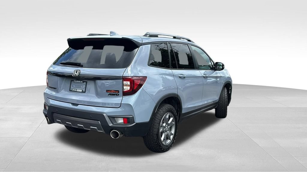 Certified 2025 Honda Passport TrailSport image 7