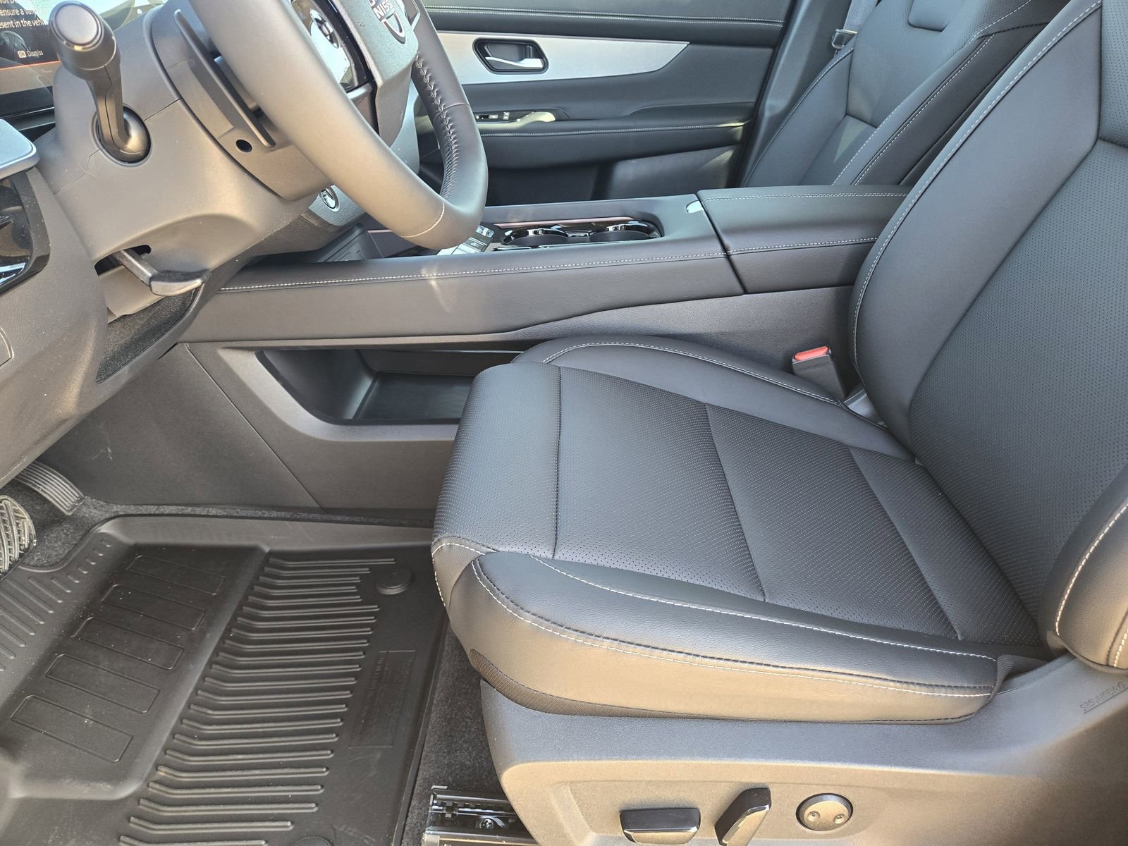 New 2026 Nissan Murano SL image 12