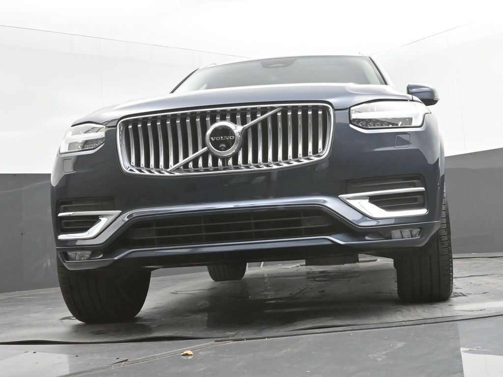 Certified 2024 Volvo XC90 B5 Plus w/ Protection Package image 38
