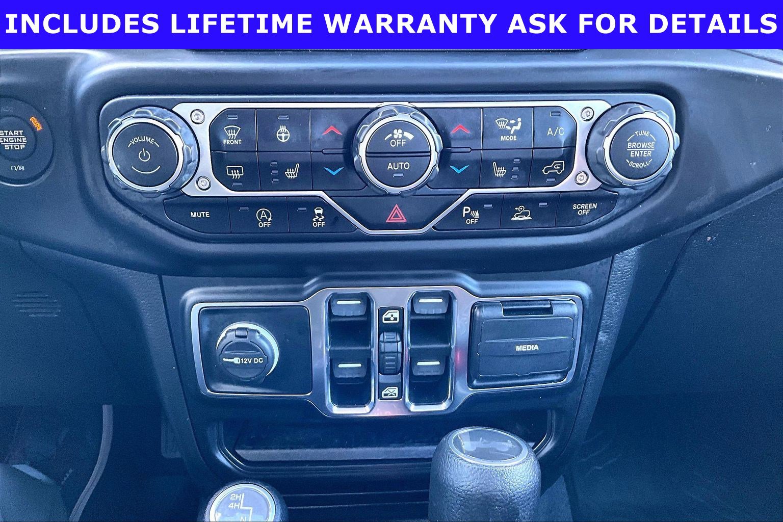Used 2021 Jeep Wrangler Unlimited Sahara w/ Safety Group AWD/4WD image 26