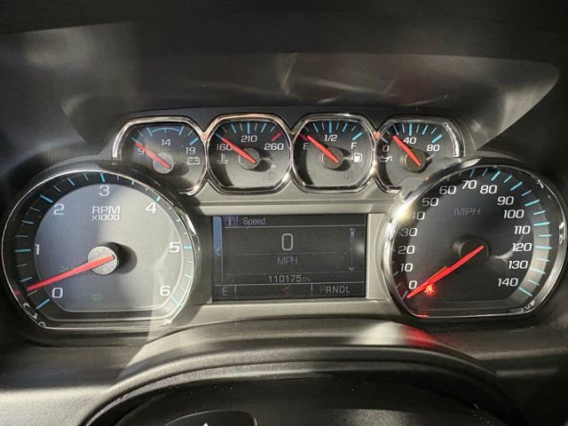 Used 2020 Chevrolet Suburban LT image 31