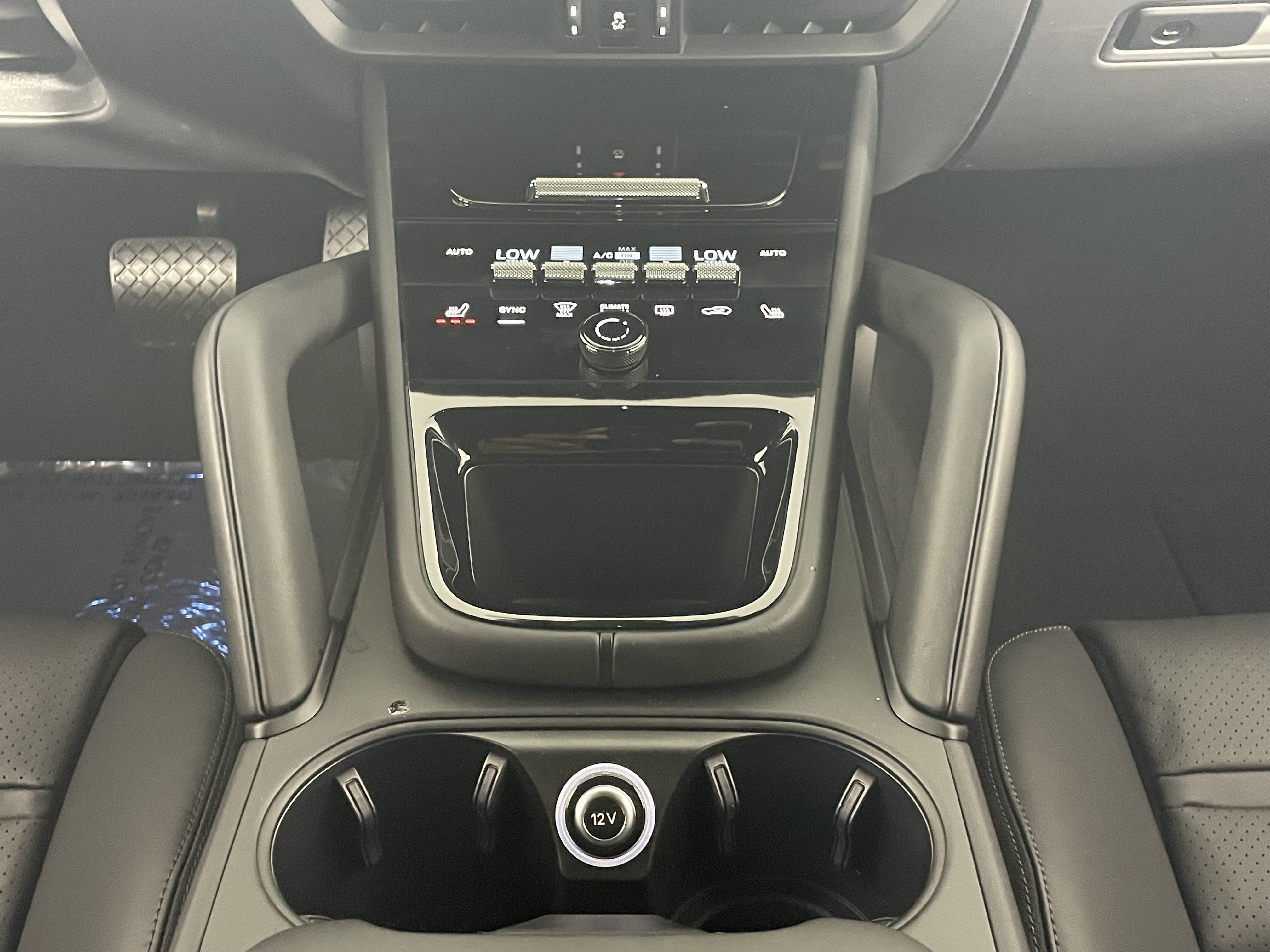 Used 2026 Porsche Cayenne E-Hybrid AWD/4WD image 20