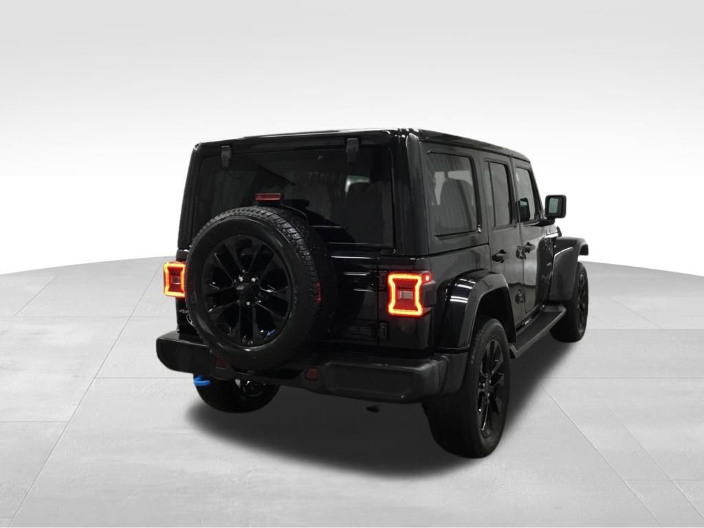 Used 2022 Jeep Wrangler Unlimited Sahara image 15
