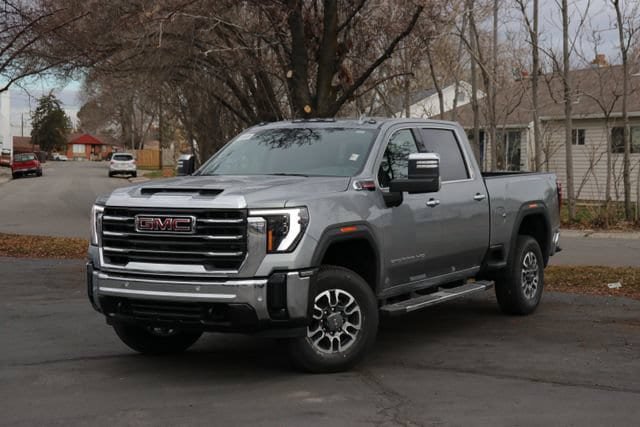 New 2026 GMC Sierra 2500 SLT w/ SLT Premium Package