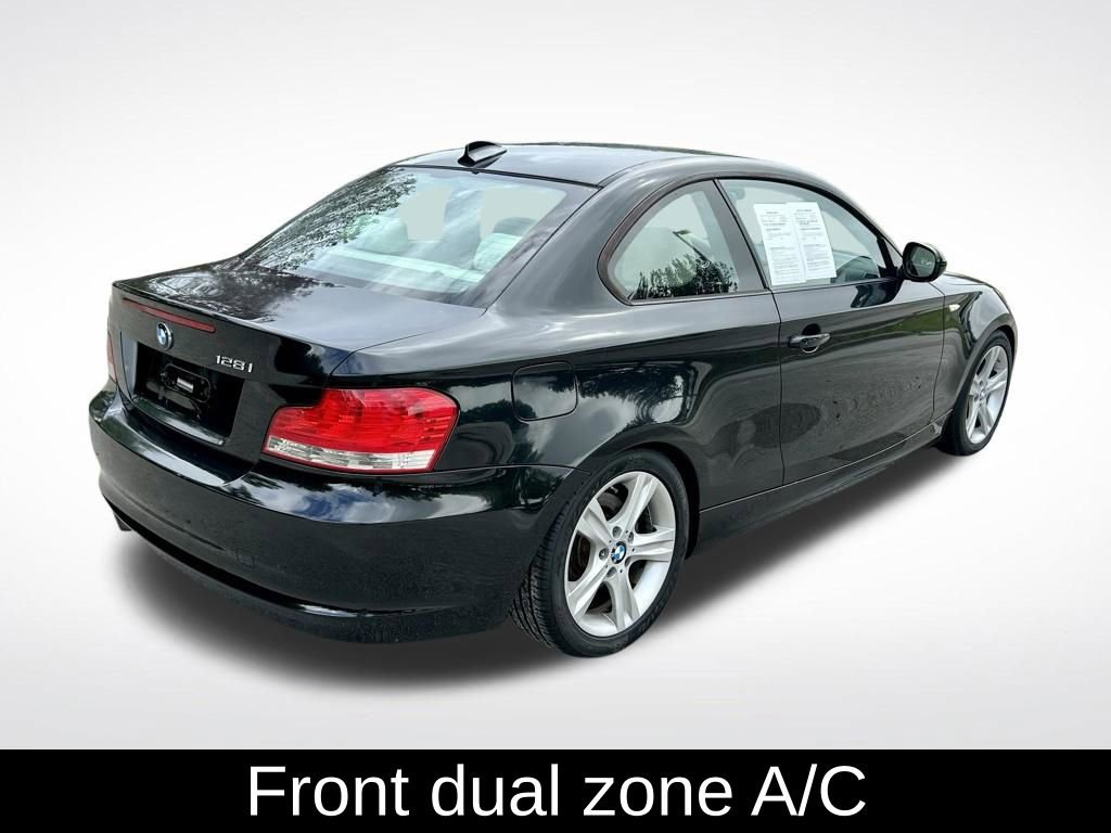 Used 2011 BMW 128i Coupe w/ Premium Pkg RWD image 5